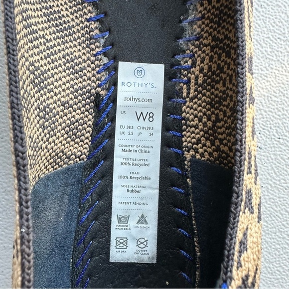 Rothy’s leopard print woman’s flats - Picture 4 of 5